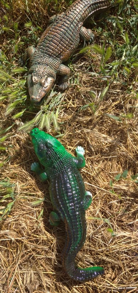 Фигурка в сад крокодил черепахи зайцы ежики лягушки