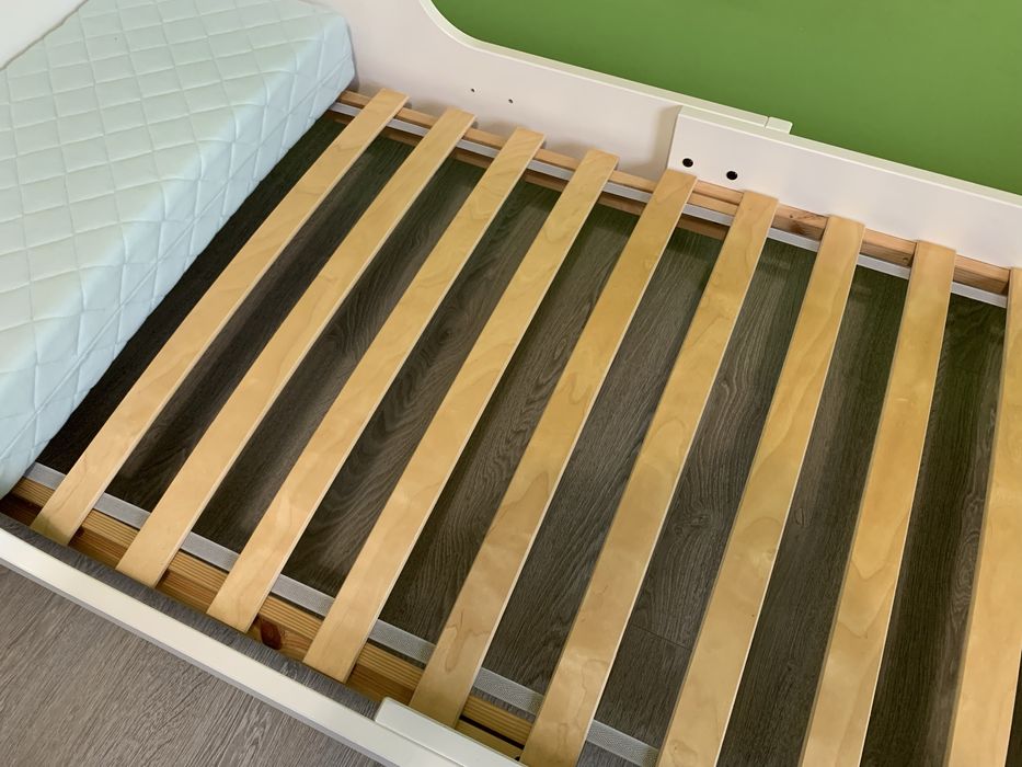 Łóżko dziecięce rozsuwane Ikea Sundvik +dno +materac sprężynowy Vyssa