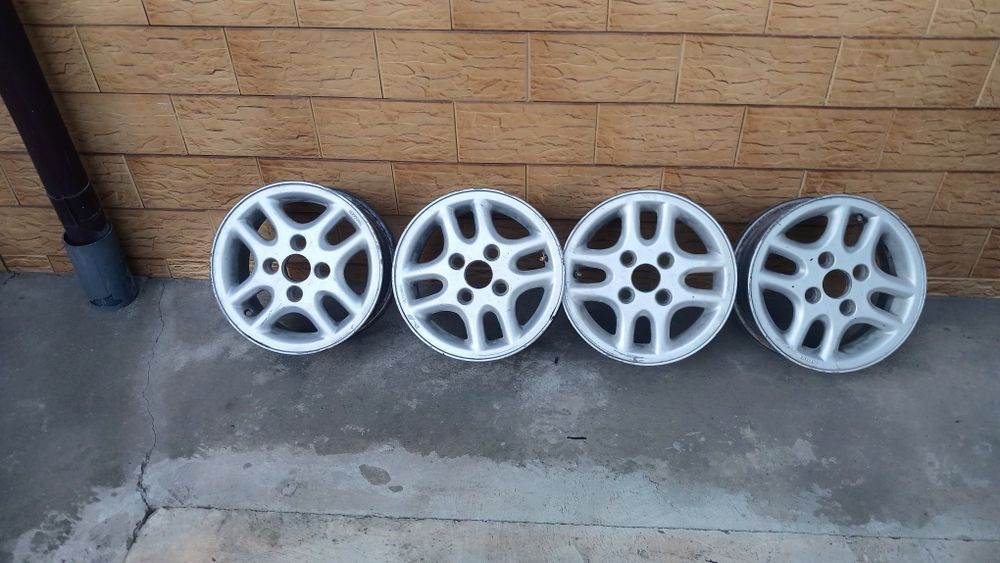 Продам диски форд 4-108 r13