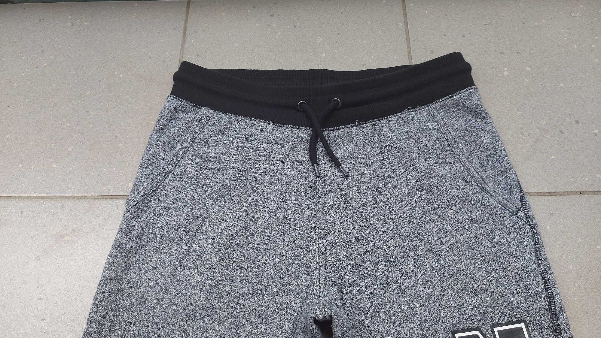 spodenki dresowe h&m 158 db