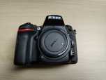 Nikon D7200 body + grip, niski przebieg
