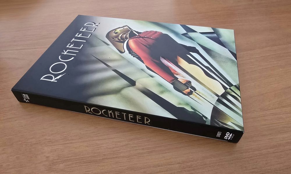 Rocketeer com legendas pt-br