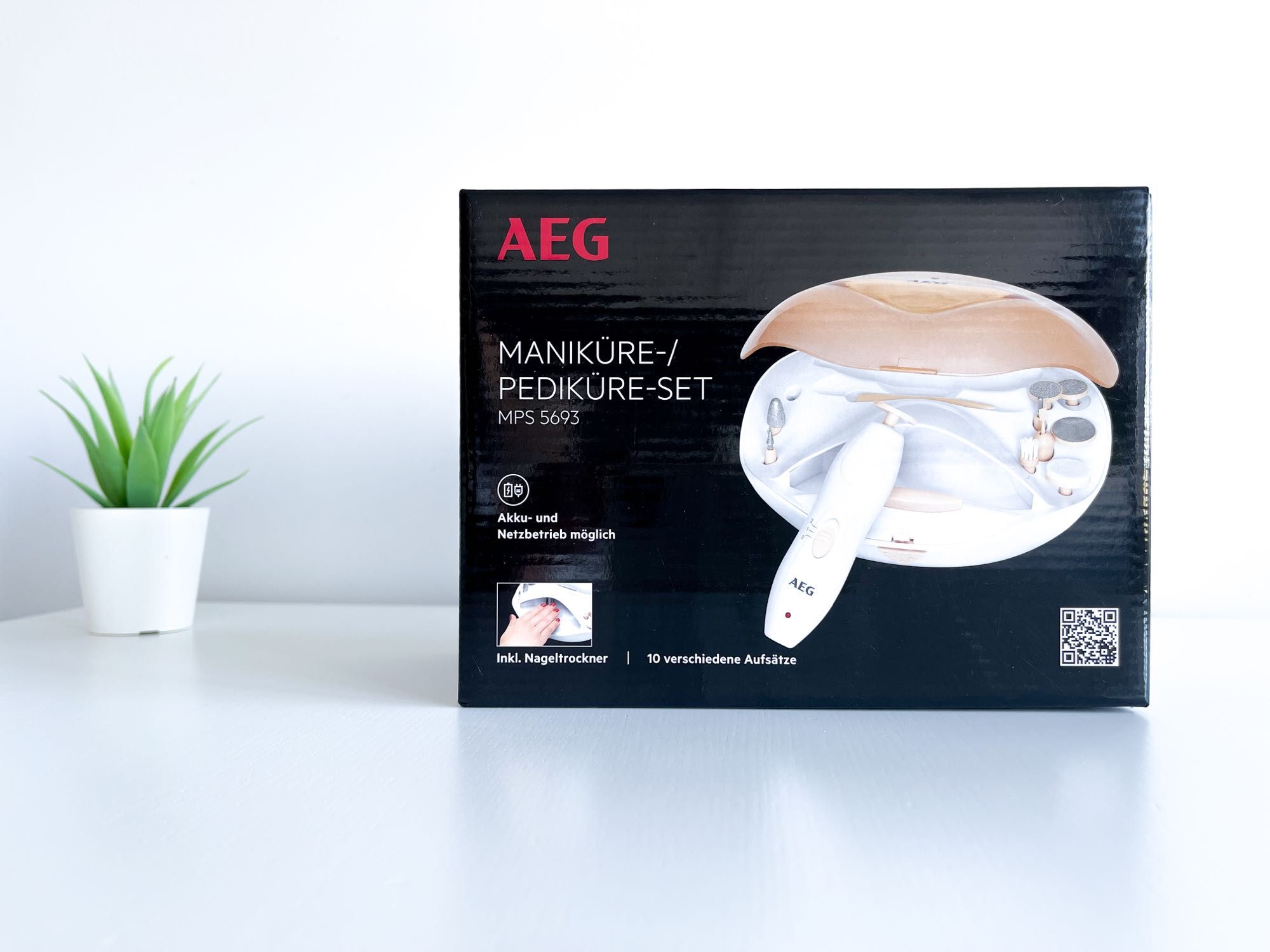 Conjunto de Manicure/Pedicure AEG - SELADO