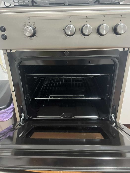 Fogão BECKEN com garantia, mal foi usado