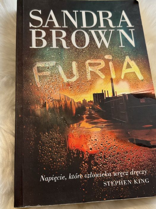 Sandra Brown, Furia