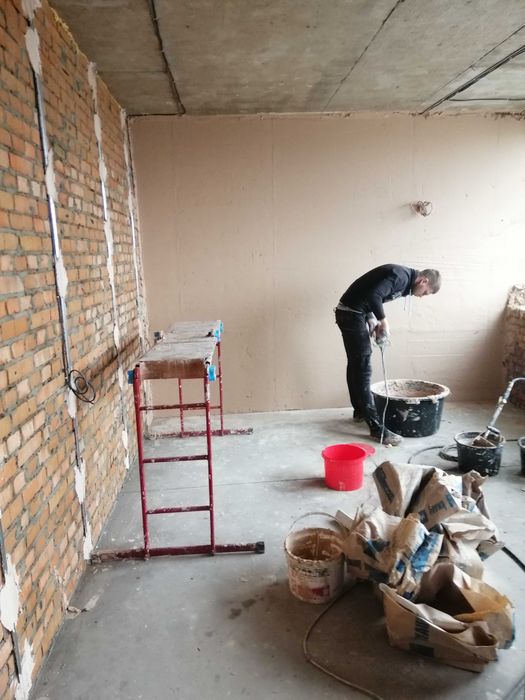 Шпаклювання стін, потоків. Фарбування. Поклейка скло полотна, шпалер.