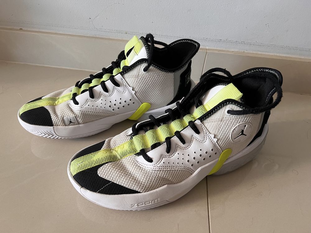 Nike AIR Jordan Future Low. Rozm. 44