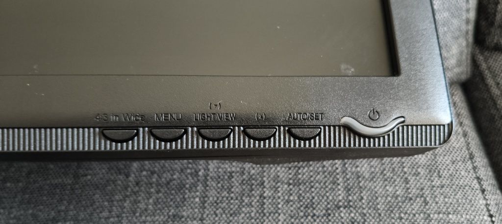LG Flatron W1934S