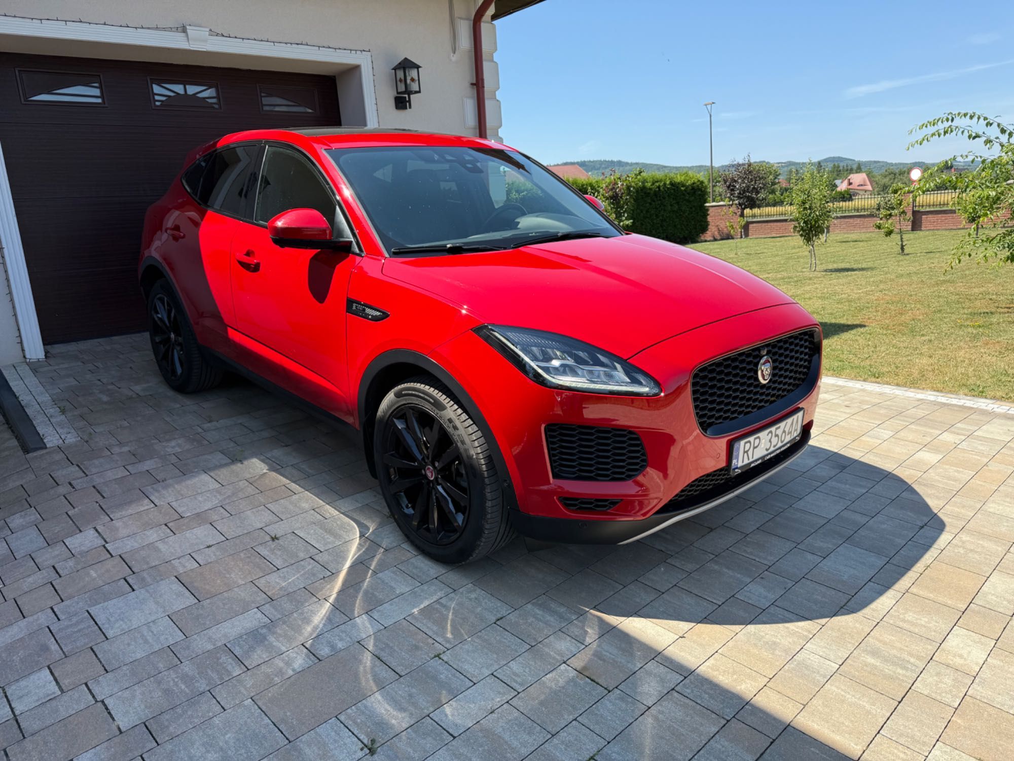 Sprzedam Jaguar E Pace R-Dynamic P200 AWD Salon Polska
