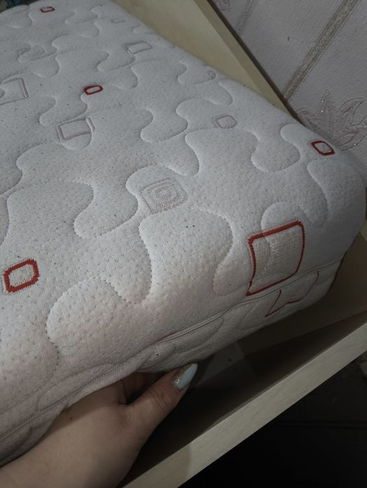 ліжко-гірище

Колір каркаса:

німфея альба

Вікна група:

для підкладо