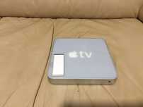 APPLE TV antiga mas ainda a funcionar como nova quase sem uso nenhum.