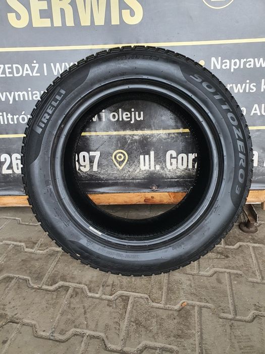 Opona zimowa 235/55/17 Pirelli SottoZero 3