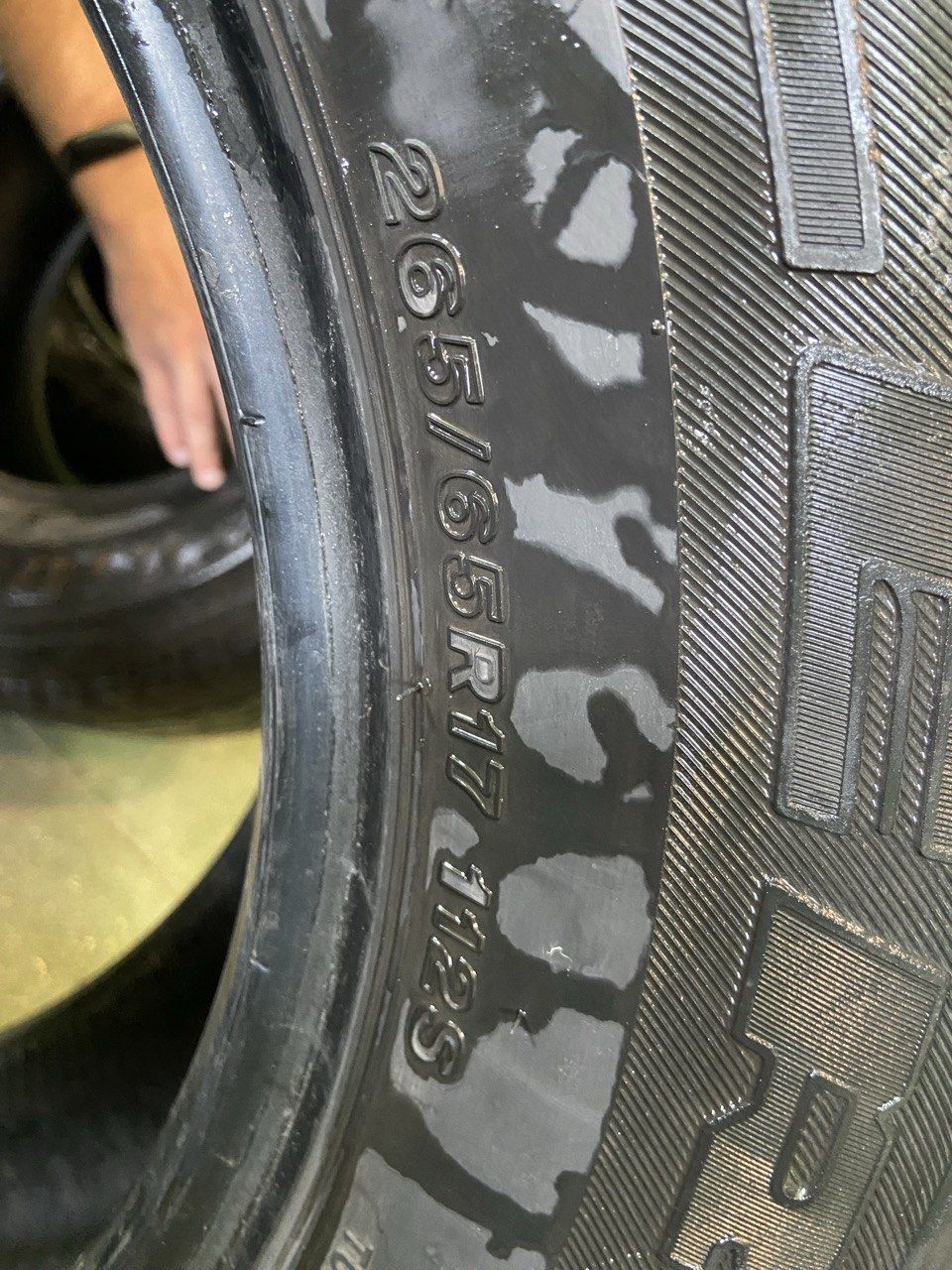 Зимова гума BRIDGESTONE Dueler 265/65R17 112S