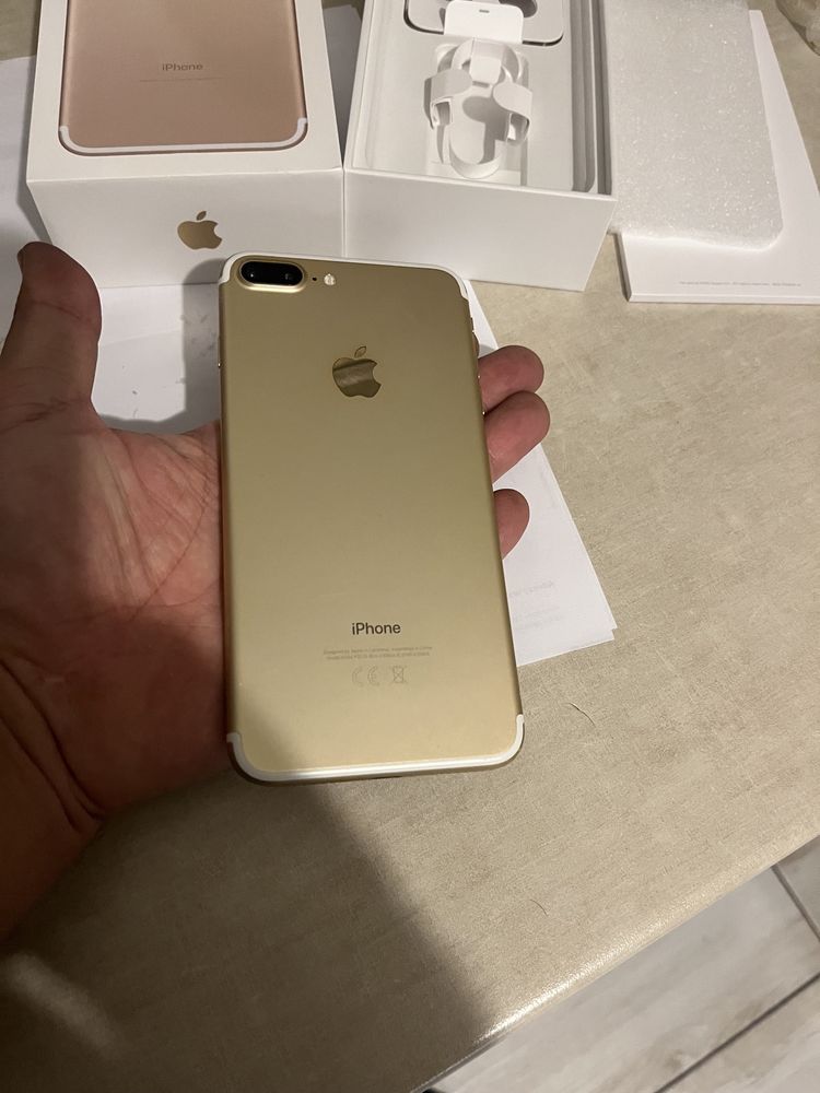 Iphone 7+ plus GOLD idealny