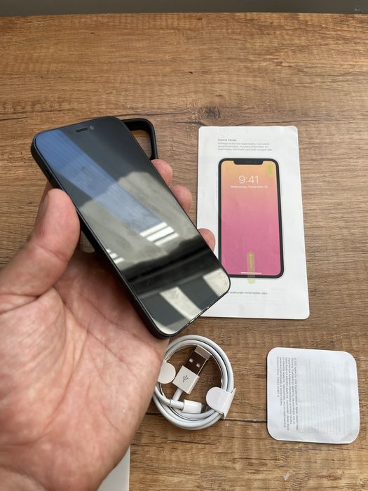 Aplle iphone 12 mini - stan bardzo dobry