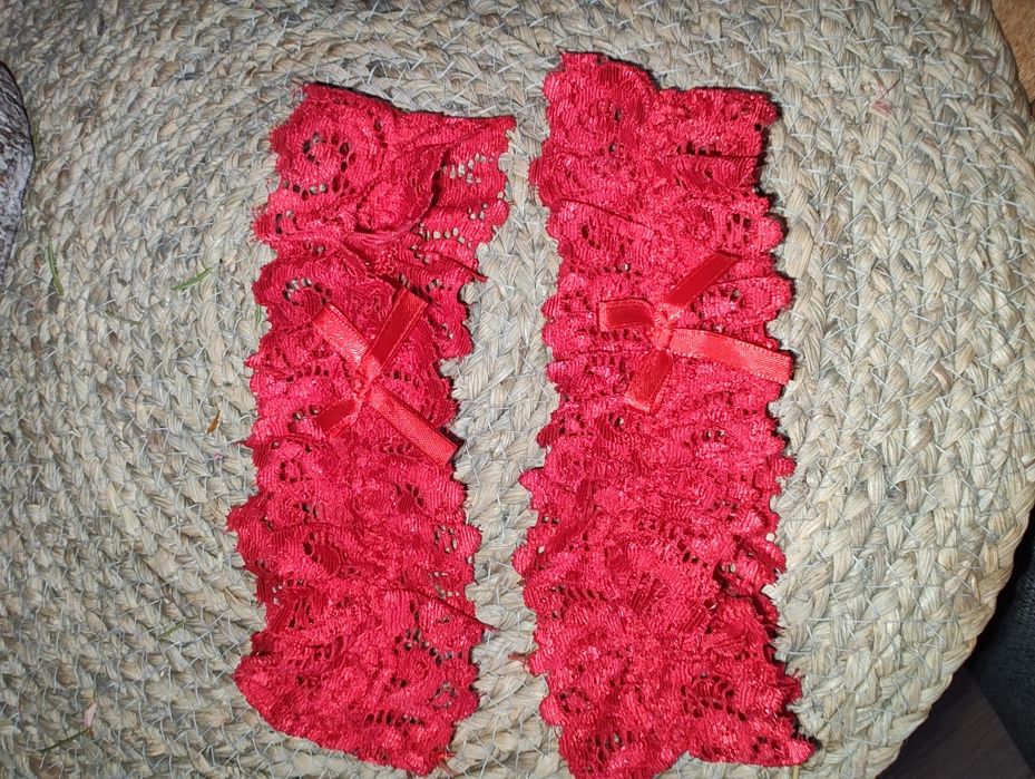 Podwiązka koronkowa czerwona studniówka