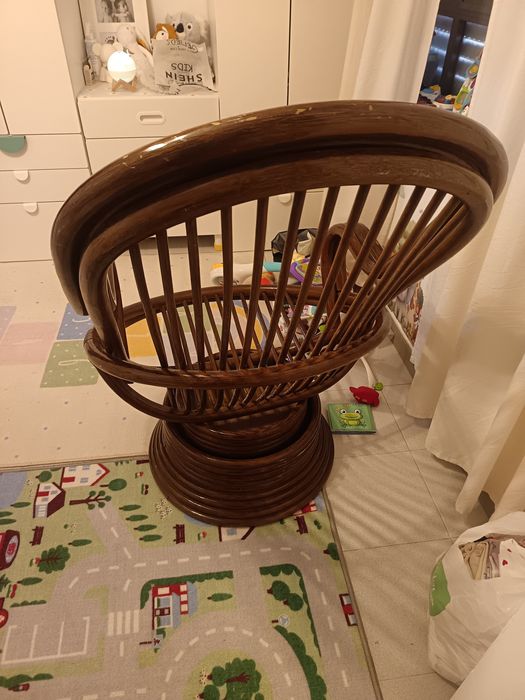 Cadeirão  de balanço em vime