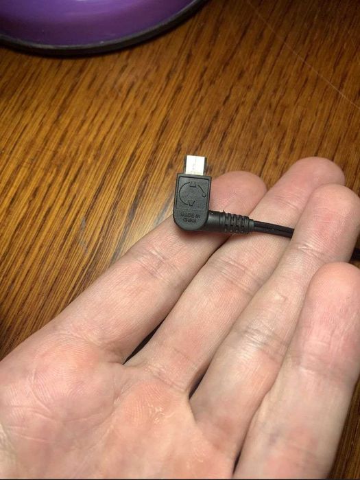 Продам навушники от Lg gs155 оригинальні