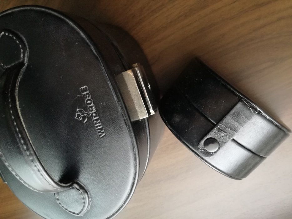 Porta Joias em pele - NOVO