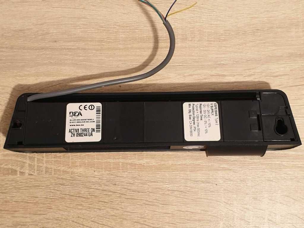 BEA ACTIV8 THREE ON Radar mikrofalowy detektor ruchu z barierą IR