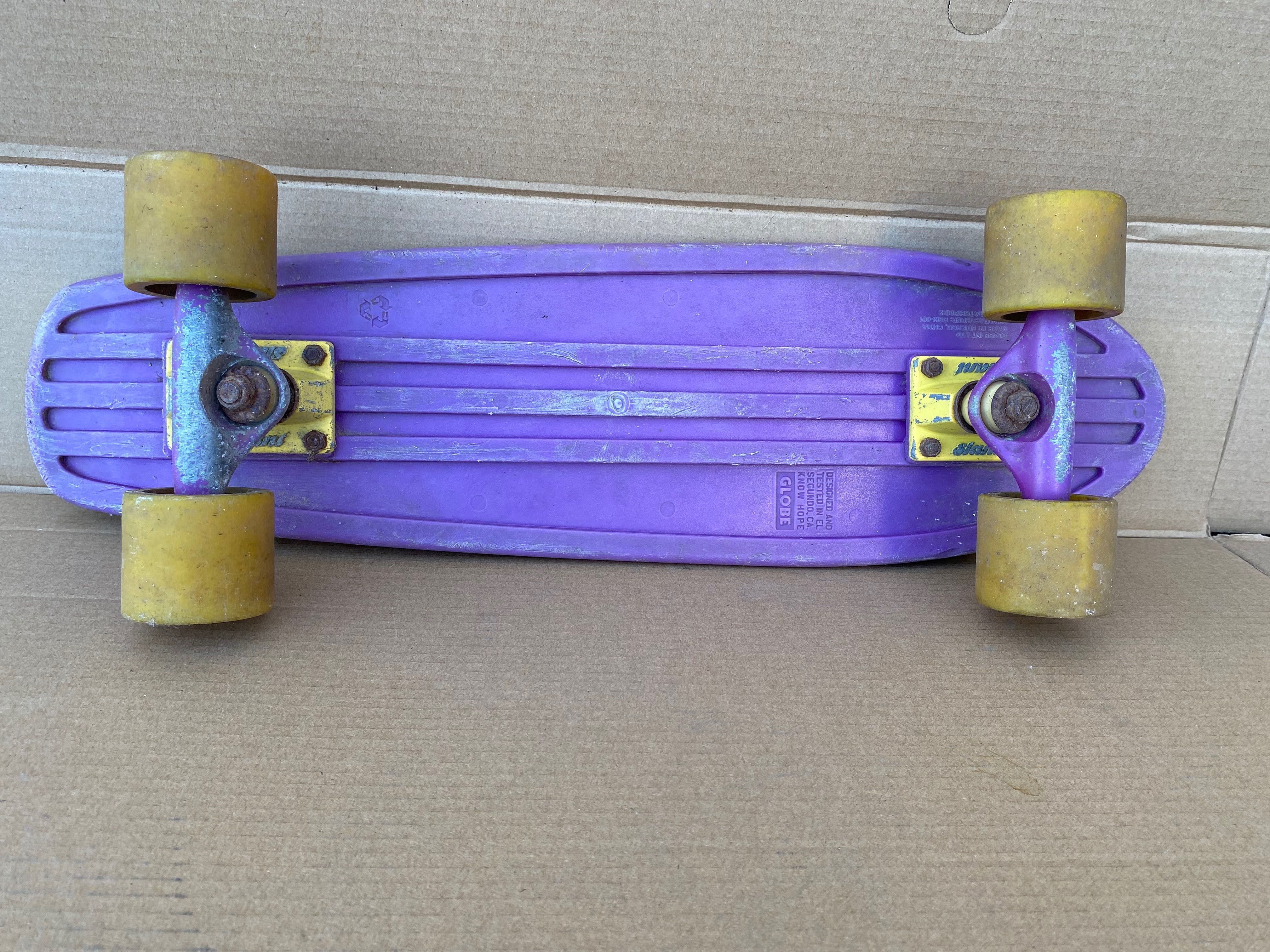 Skate globe com rodas originais