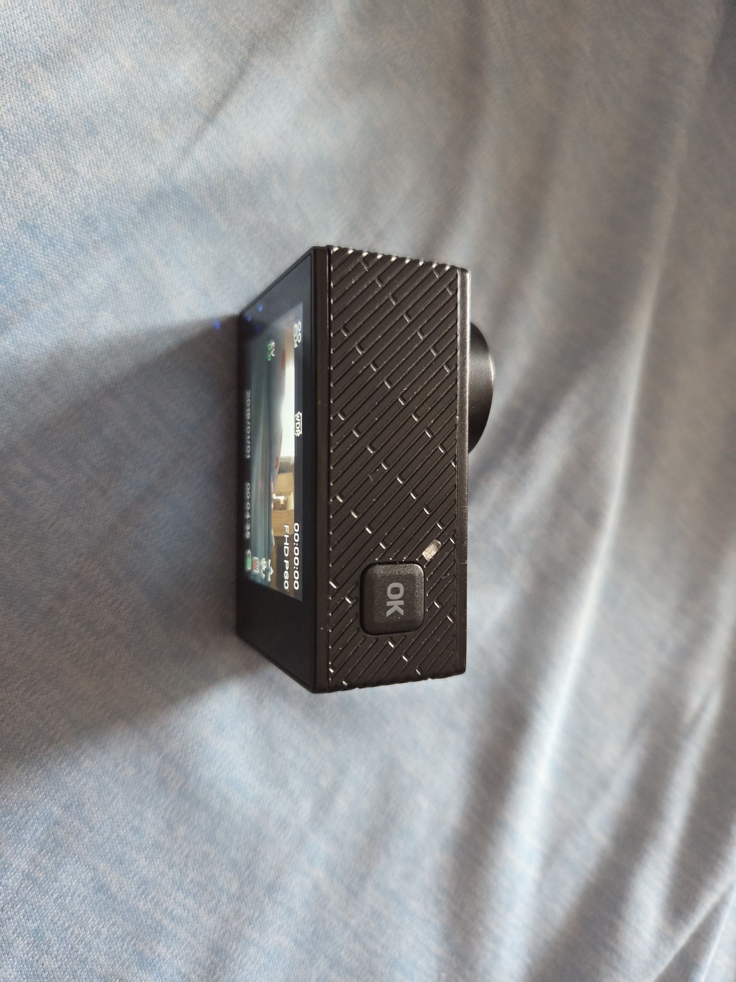 Kamera 4k wi-fi typu go pro z mnóstwem akcesoriów w zestawie