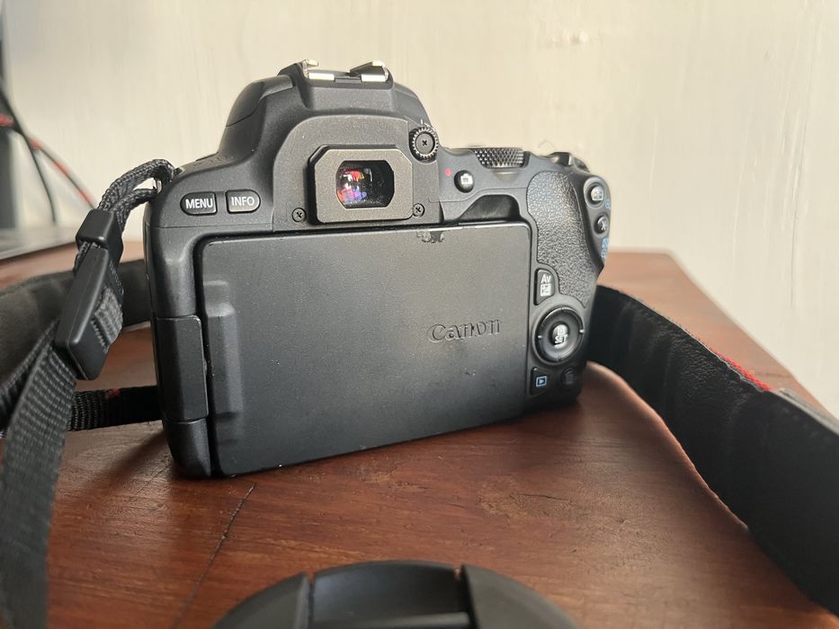 Canon 200d com lebte 18-55