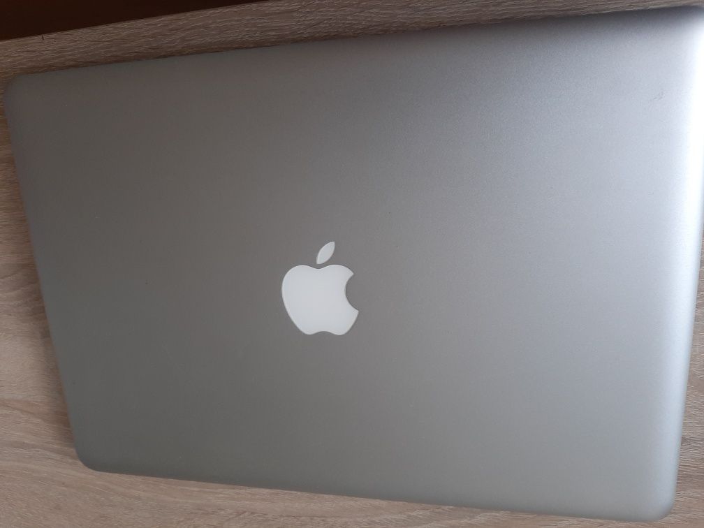 Macbook pro uszkodzony model A 1278