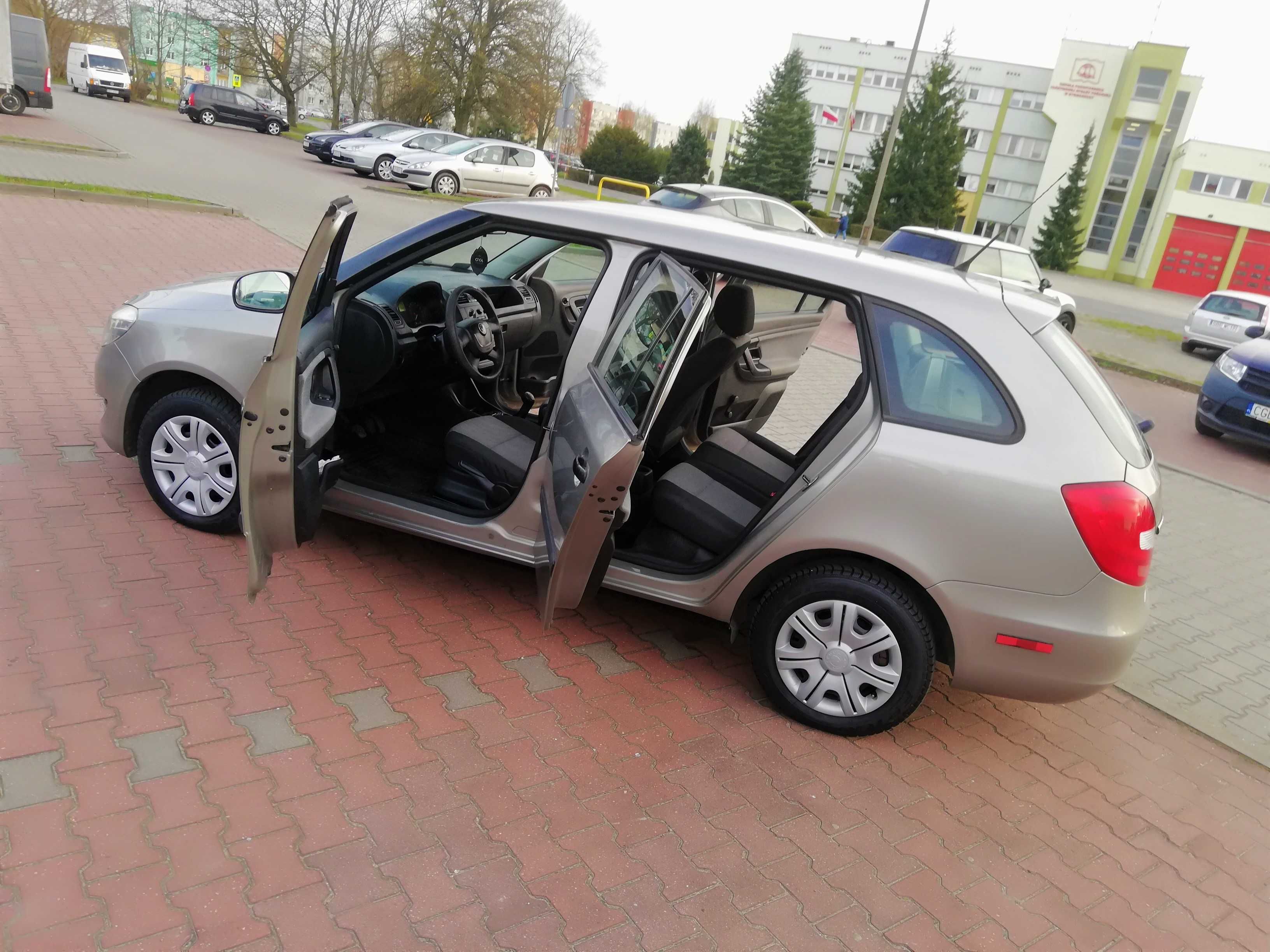 Skoda Fabia 2010r 1,6tdi-90KM, salon pl ,254tys,km, klima działa