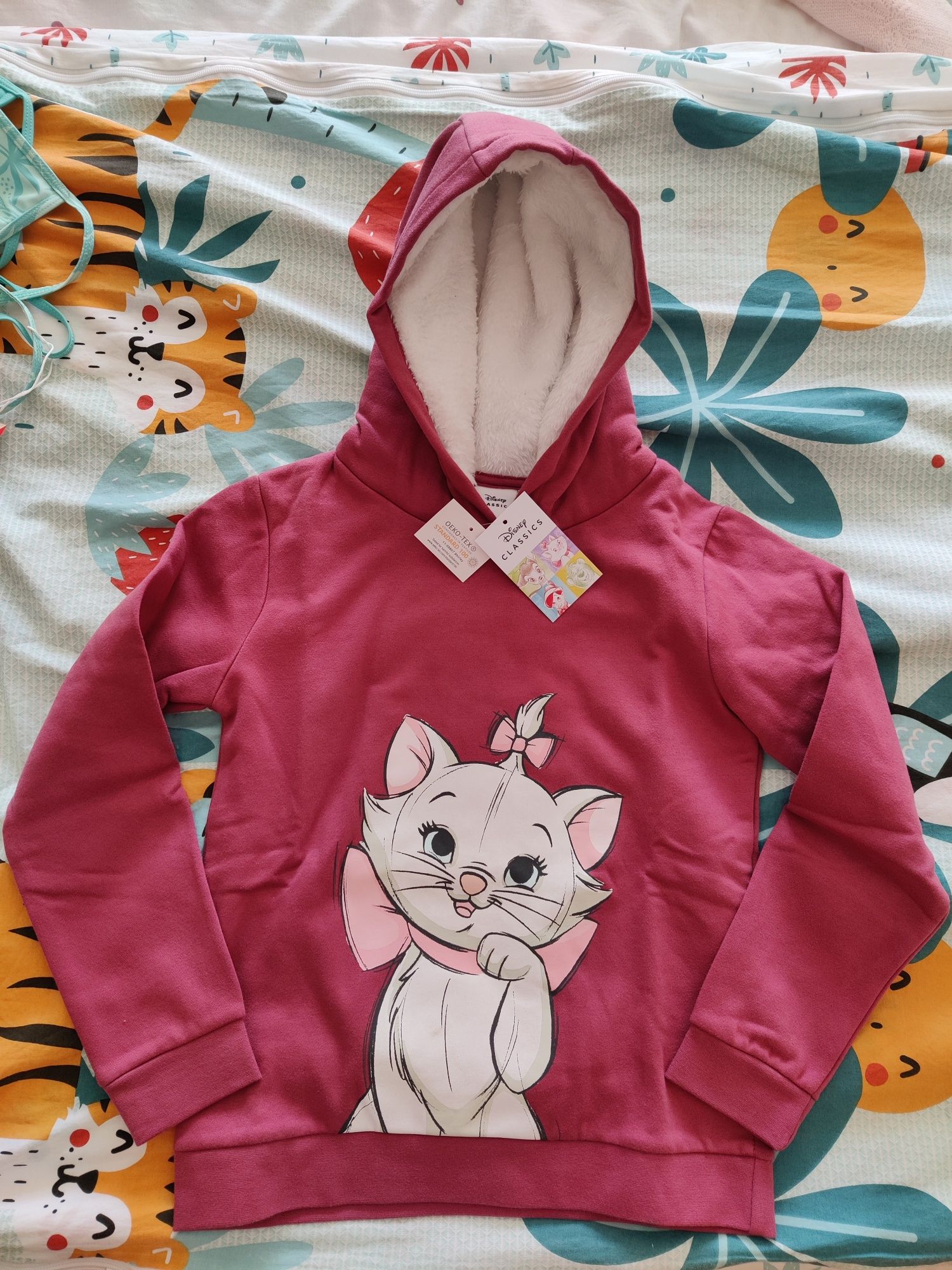 Sweatshirt Vertbaudet cardada com capuz, da Marie, tamanho 10 anos. No