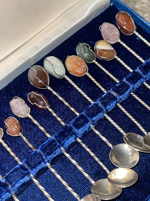 Набор коктейльных и кофейных ложечек.натуральные камни.