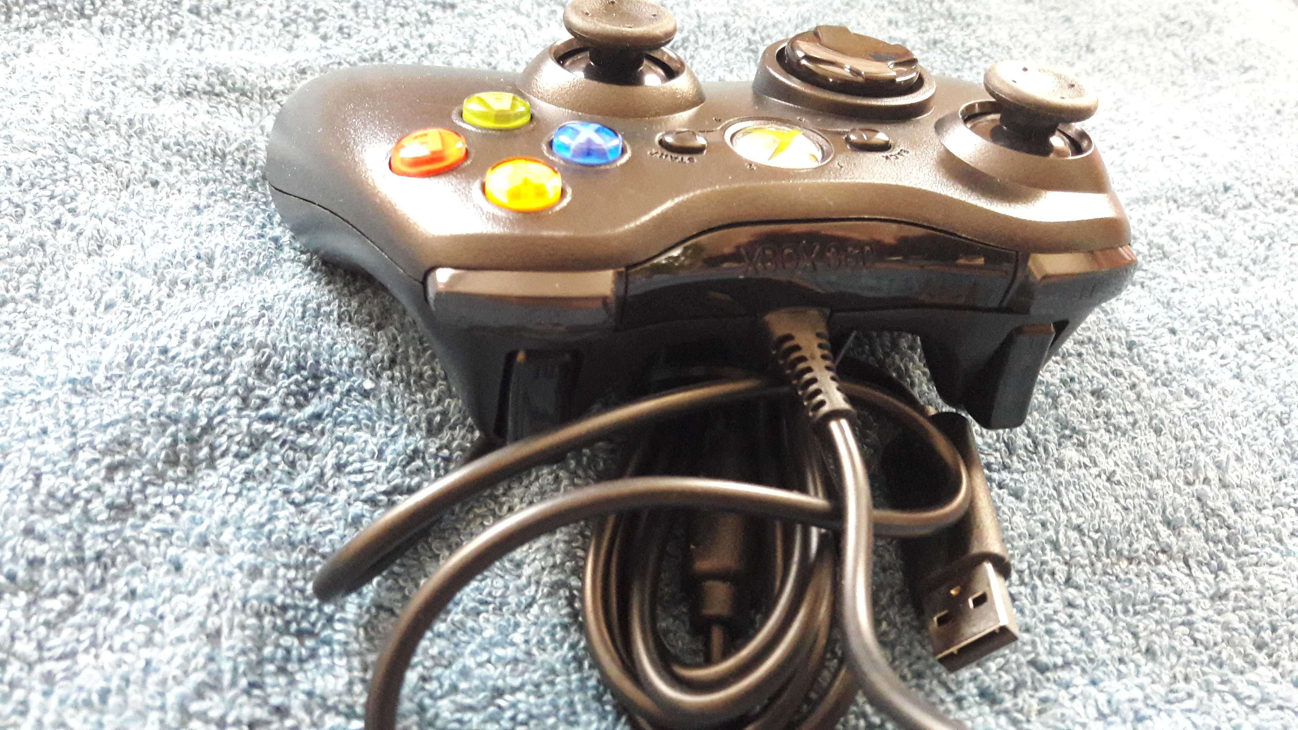 Геймпад на Xbox 360 черный
