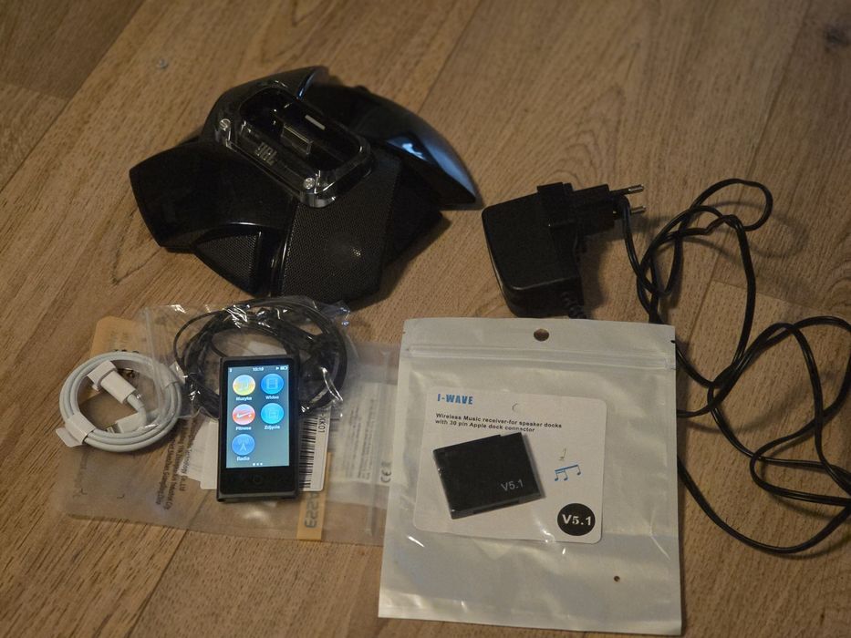 iPod Nano Gen 7 + Stacja JBL z przejściówką bluetooth gratis