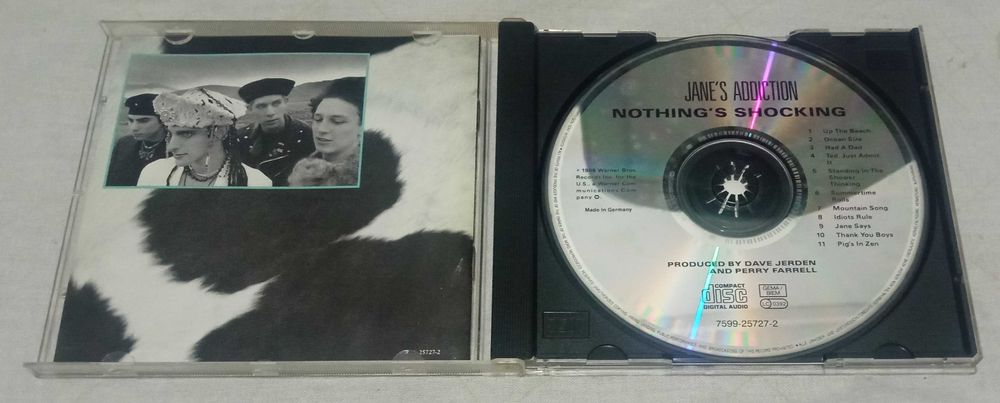 Jane's Addiction - Nothing's Shocking (1988)