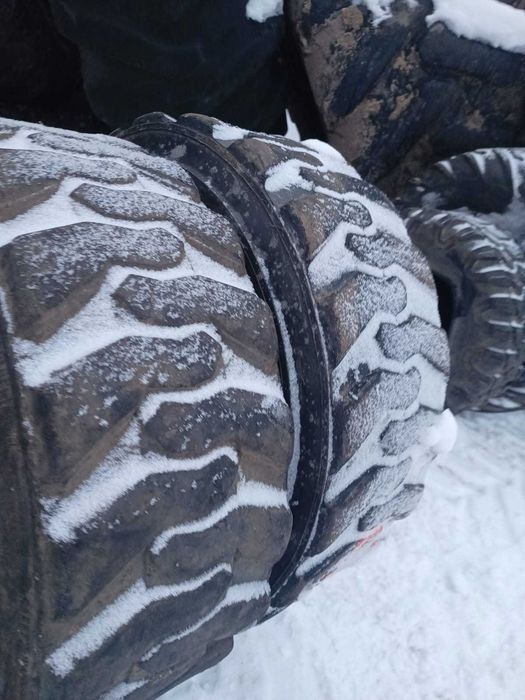 Opony przemysłowe 10-16.5 MRL ładowarka Bobcat Gehl Mustang JCB