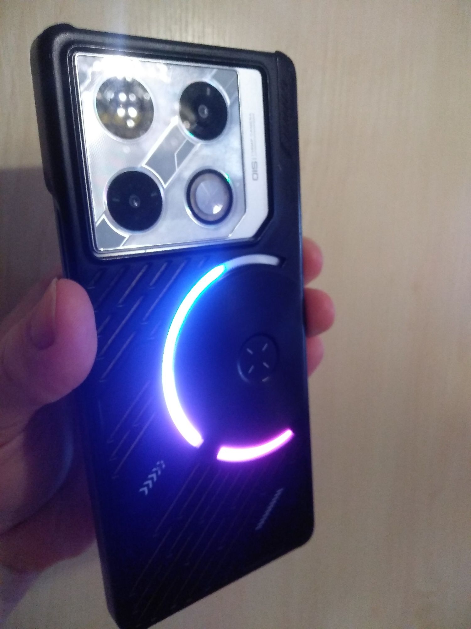 Infinix gt 20pro 144hz 12/256 игровой смартфон 5499грн