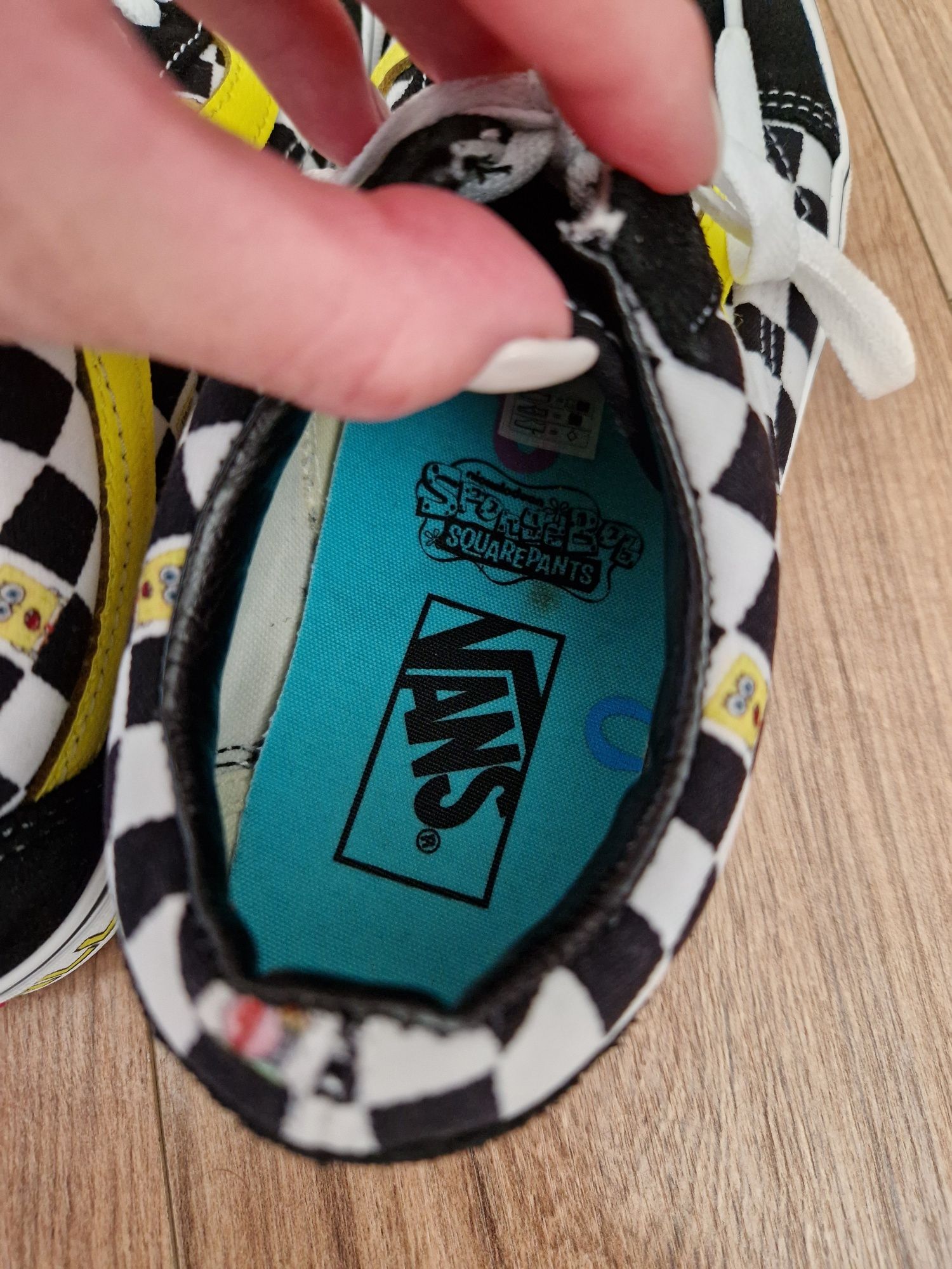 Vans Old skool spongebob trampki 39