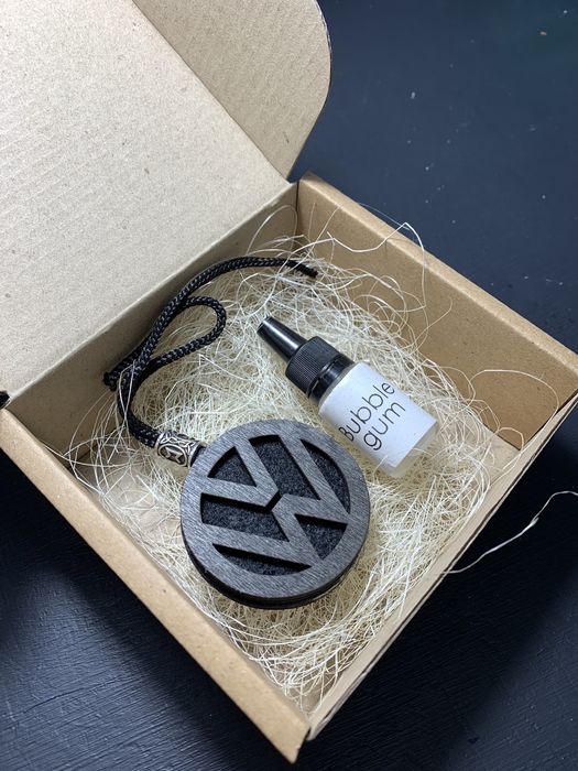 Пахучка в авто деревяна, ароматизатор в машину, деревяна пахнючка