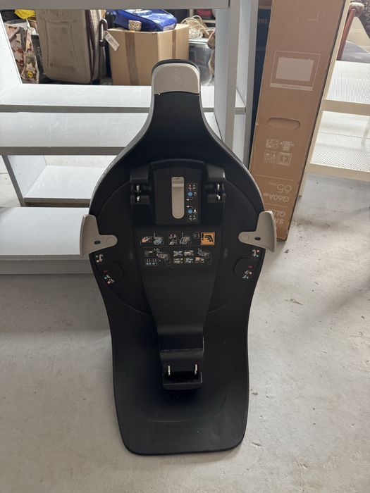 Isofix Maxi Cosy familyfix 360 + Ovo