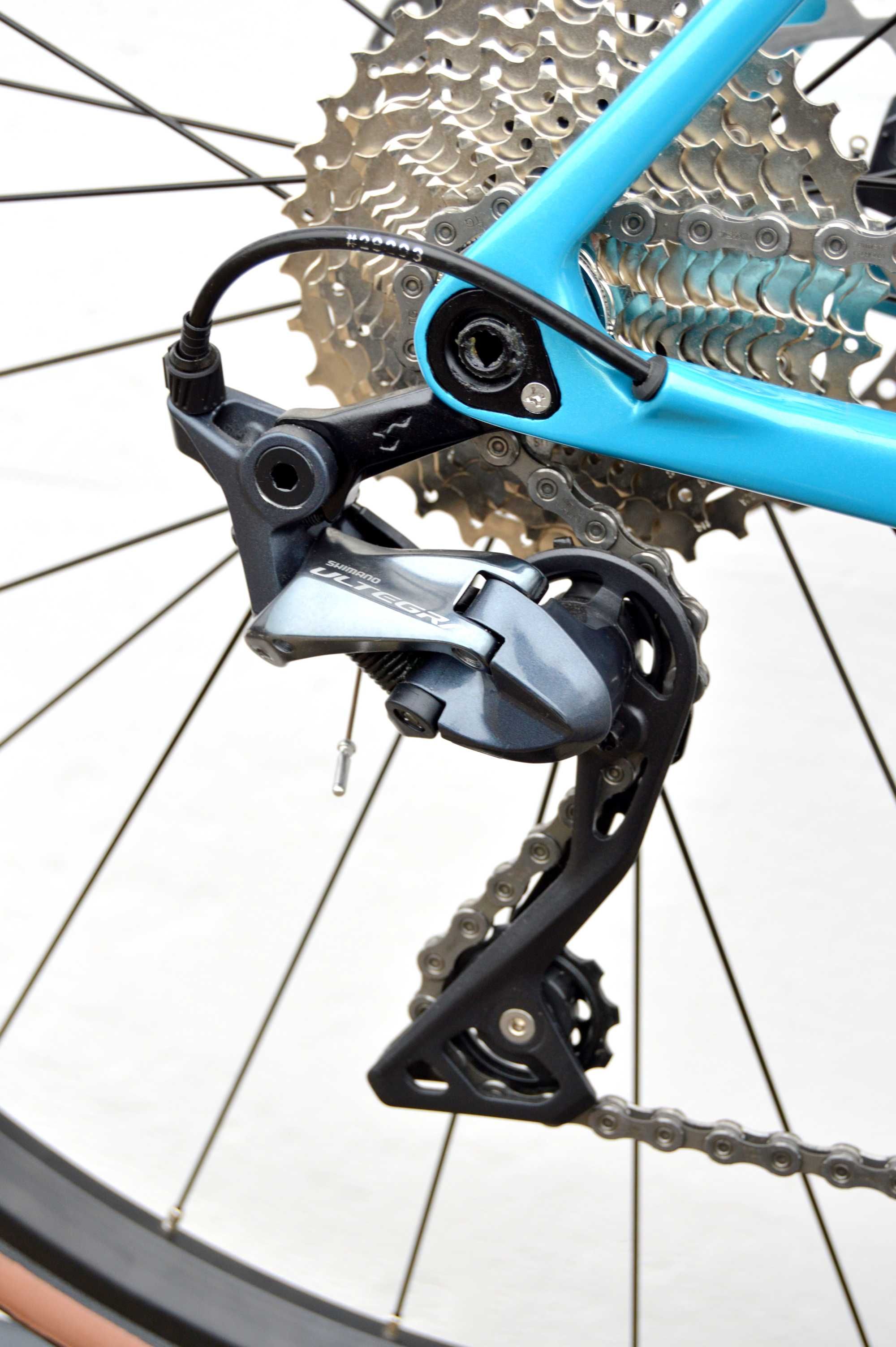 FV23 Przebieg 10km komfortowy endurance XL CUBE ATTAIN GTC S DISC r60