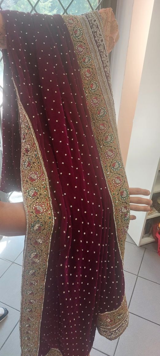 OKAZJA ubrania indyjskie recznie robione Bollywood okazja calosc