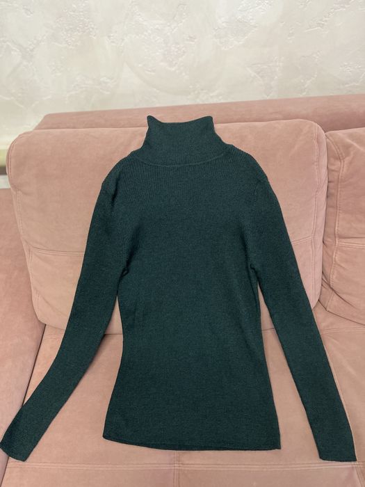 Гольф 100% меринос , Uniqlo