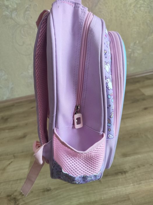 Портфель,рюкзак для дівчинки