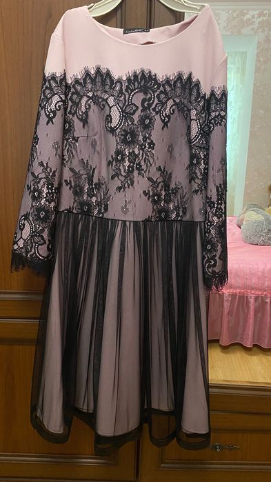 Коктейльна сукня