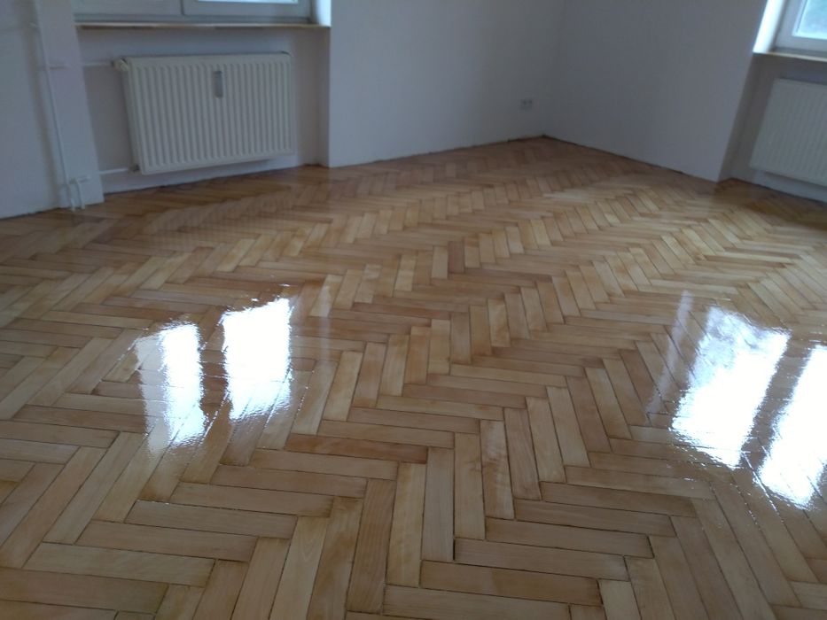 Cyklinowanie układanie malowanie olejowanie
