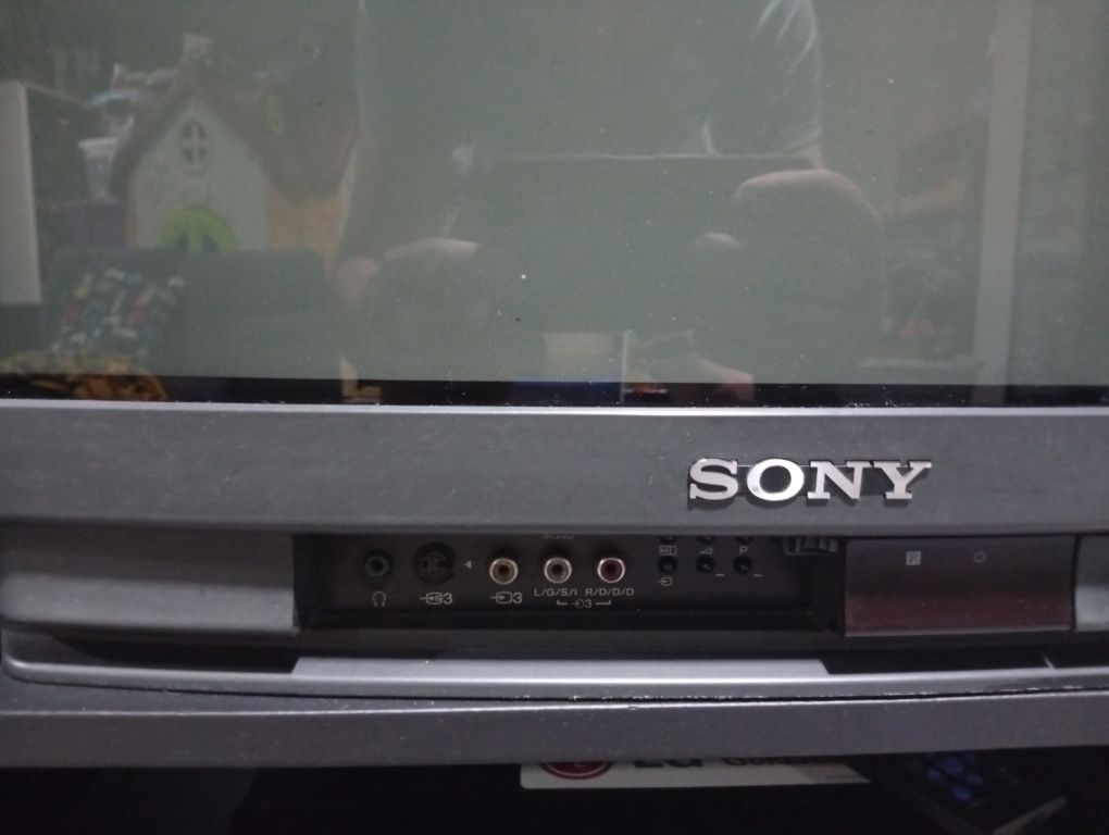 Televisão Sony triniton CRT