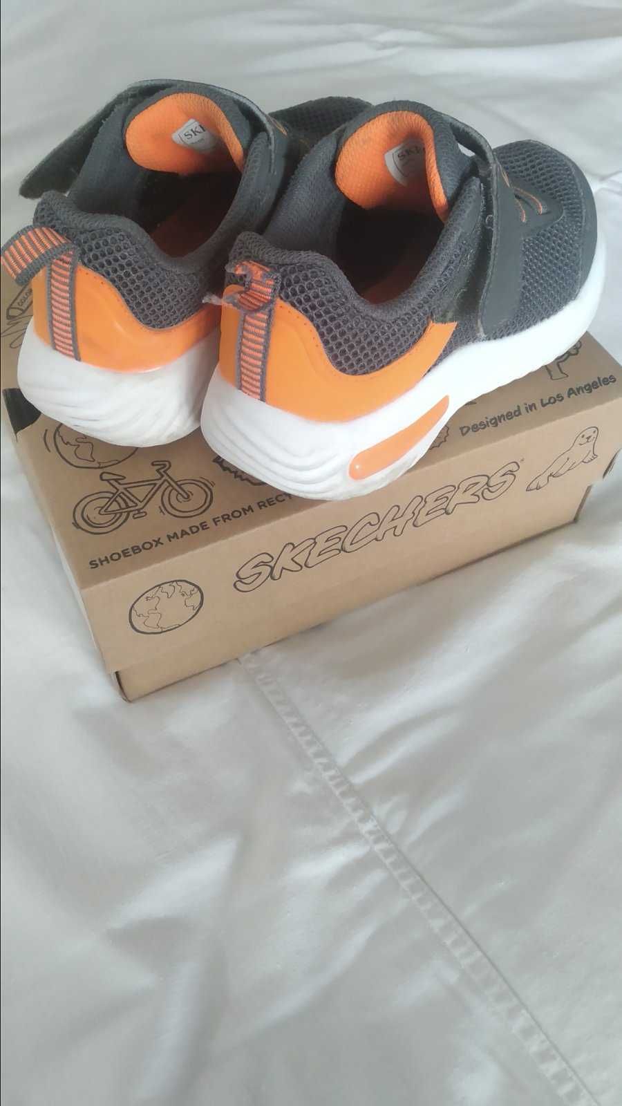 Кросівки для хлопчика SKECHERS  розмір 28,5 устілка 18,5 см