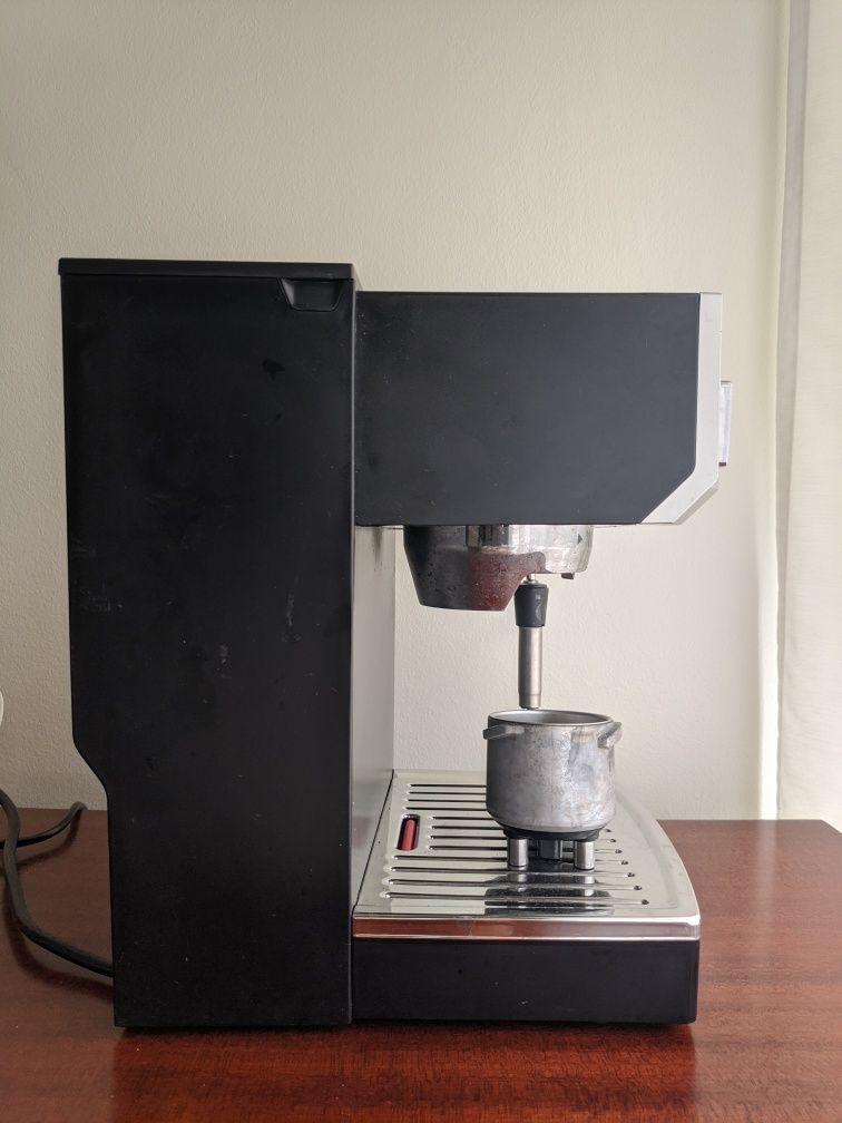 Máquina Manípulo Krups Espresso Expert PRO Inox XP562010