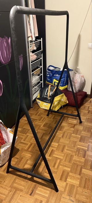 Suporte de cabides IKEA TURBO – como novo