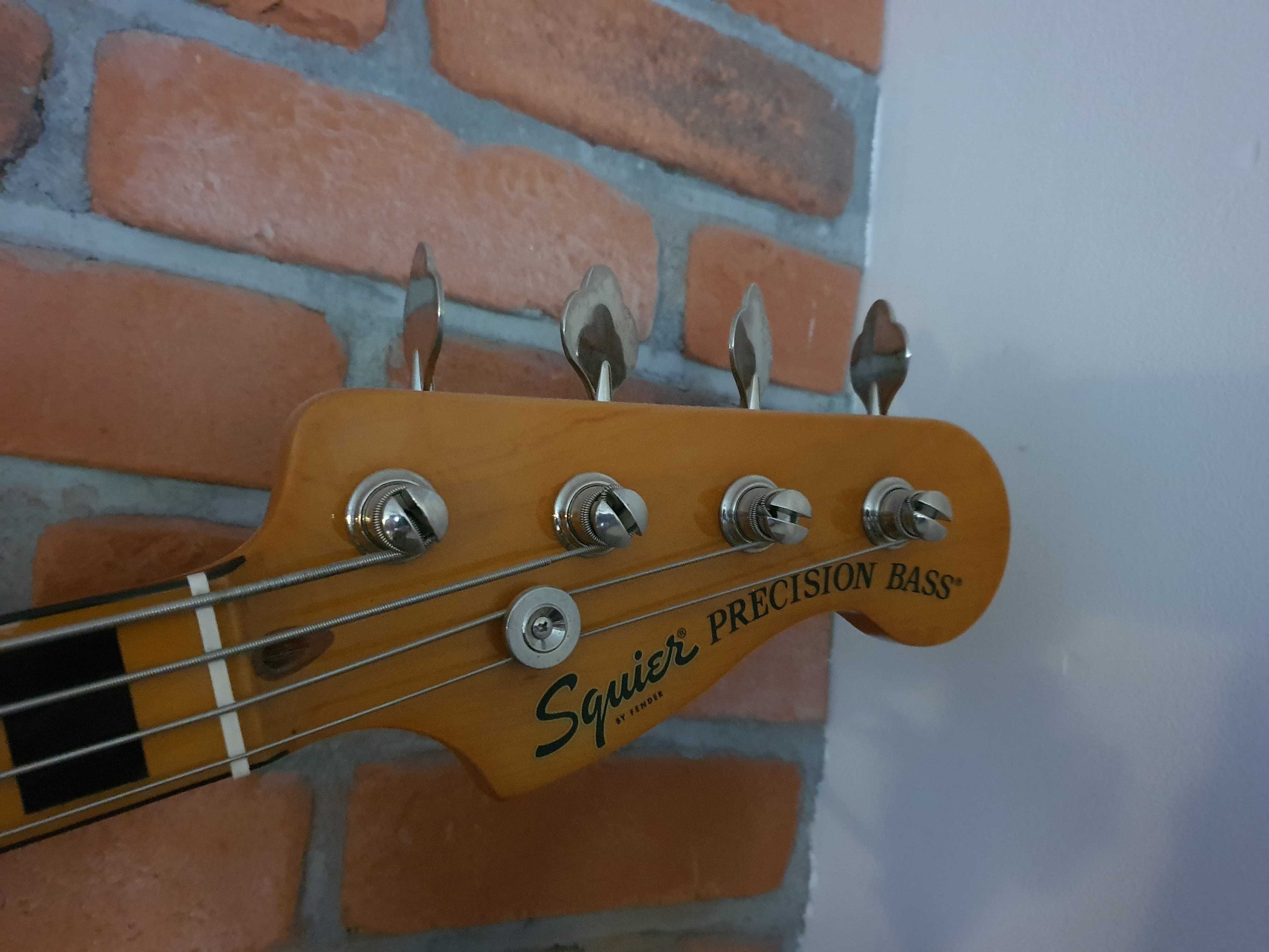 Gitara Basowa Squier Precision Bass
